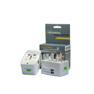 מתאם אוניברסלי לחשמל עם 2 חיבורי USB